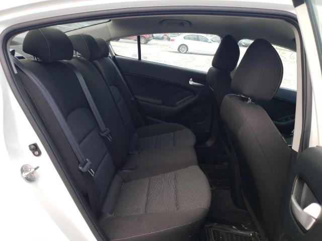 Photo 6 from auction – 2018 KIA FORTE LX with VIN 3KPFK4A75JE244632