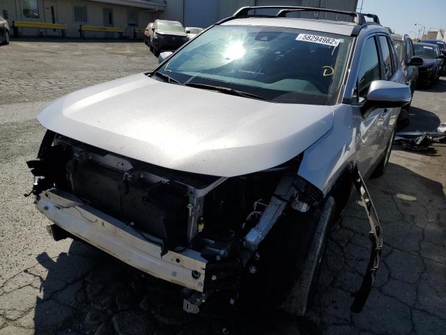 Photo 2 from auction – 2019 TOYOTA RAV4 XLE with VIN JTMW1RFV2KD020700