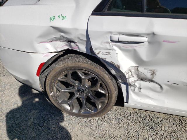 Photo 9 from auction – 2017 CHRYSLER 300 S with VIN 2C3CCABG9HH655564