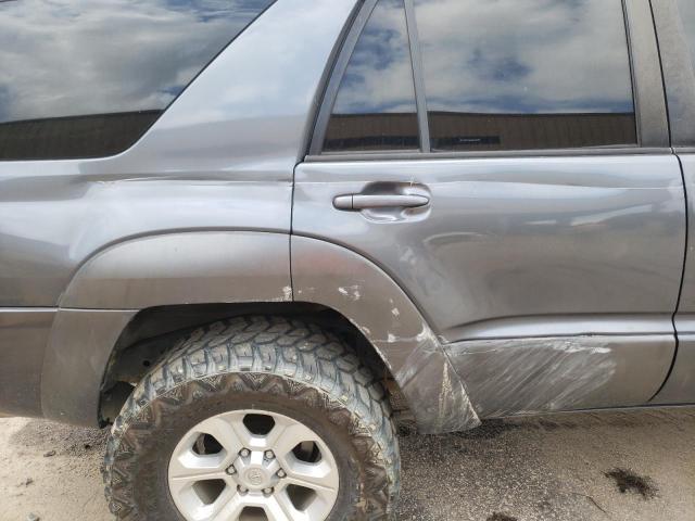 Photo 9 from auction – 2004 TOYOTA 4RUNNER SR with VIN JTEZU14R640027053