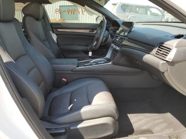Photo 5 from auction – 2018 HONDA ACCORD SPO with VIN 1HGCV2F37JA044571
