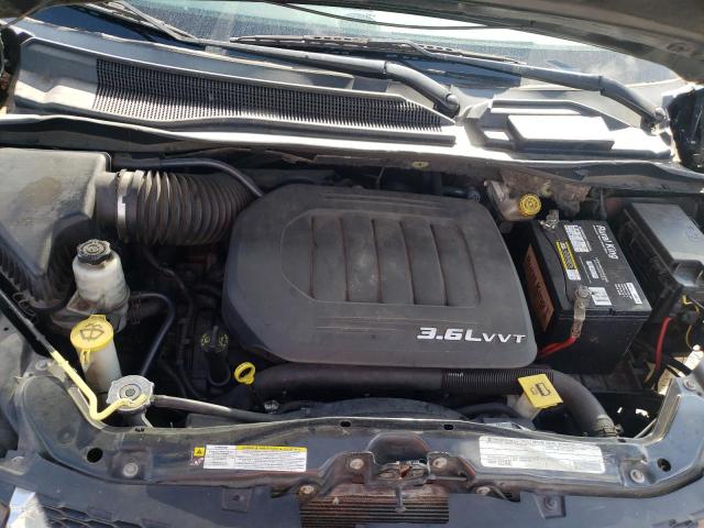 Photo 7 from auction – 2011 DODGE GRAND CARA with VIN 2D4RN4DG8BR646969