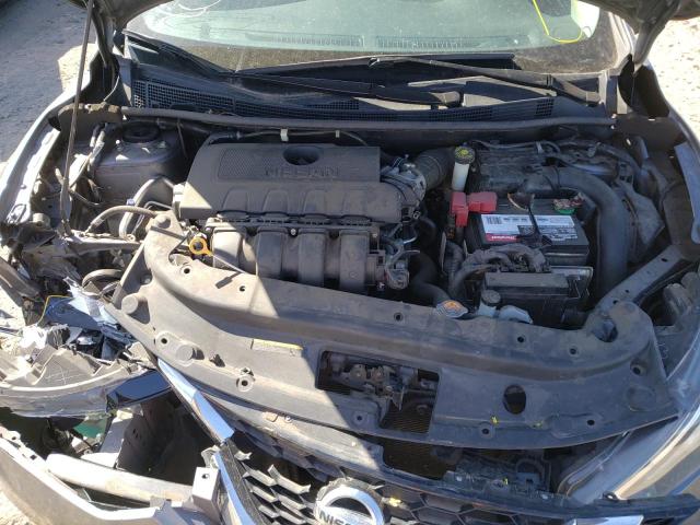 Photo 7 from auction – 2017 NISSAN SENTRA S with VIN 3N1AB7AP1HY401385