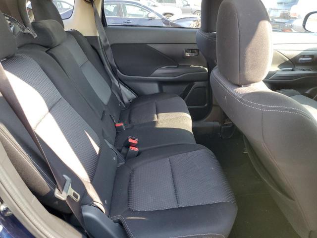 Photo 6 from auction – 2017 MITSUBISHI OUTLANDER with VIN JA4AZ2A39HZ016892