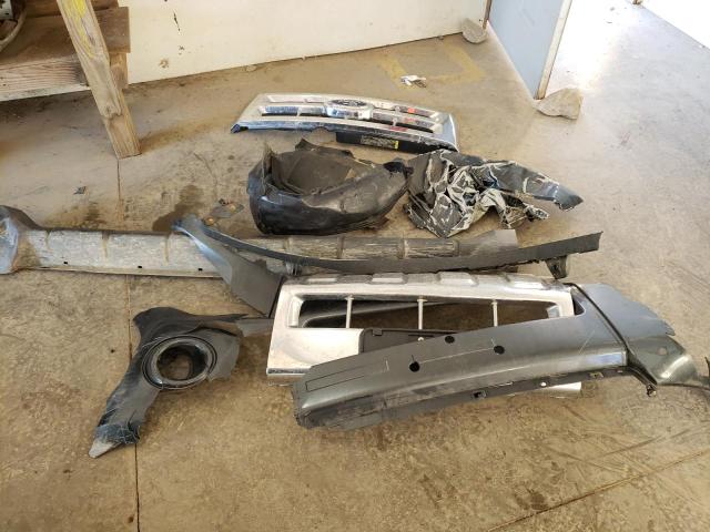 Photo 9 from auction – 2008 FORD ESCAPE LIM with VIN 1FMCU94138KA00434