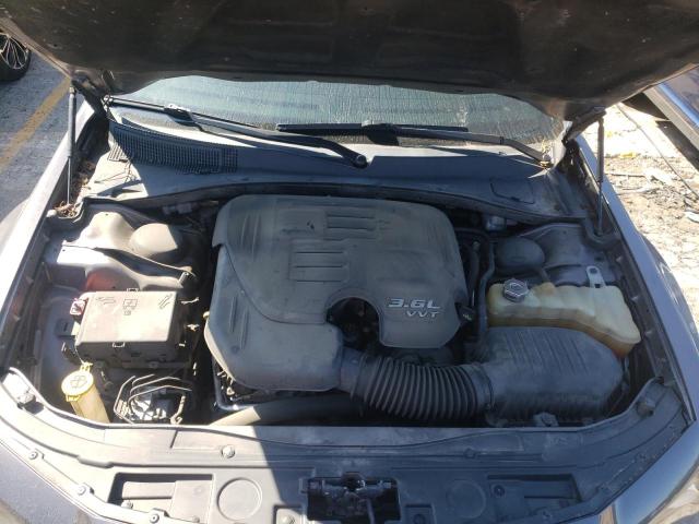 Photo 7 from auction – 2015 CHRYSLER 300 S with VIN 2C3CCAGG9FH932395
