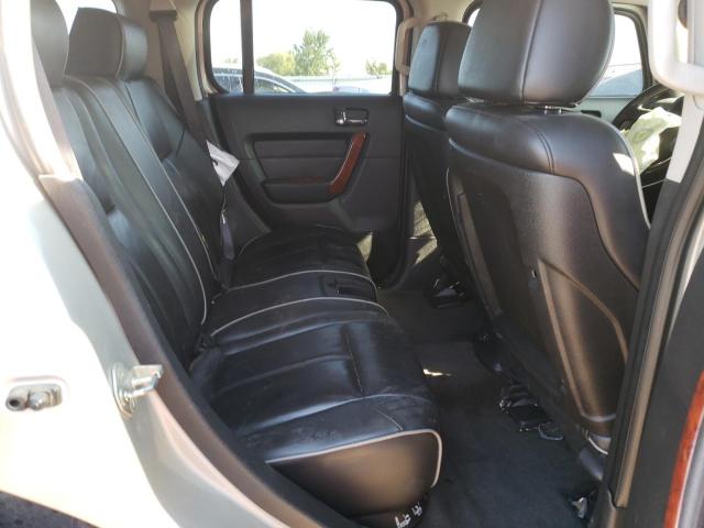 Photo 6 from auction – 2006 HUMMER H3 with VIN 5GTDN136368125683