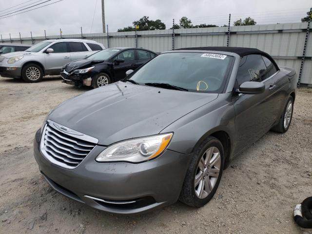 Photo 2 from auction – 2013 CHRYSLER 200 with VIN 1C3BCBEB7DN543669