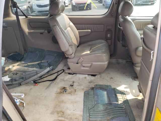 Photo 6 from auction – 2001 TOYOTA SIENNA LE with VIN 4T3ZF13C11U348324