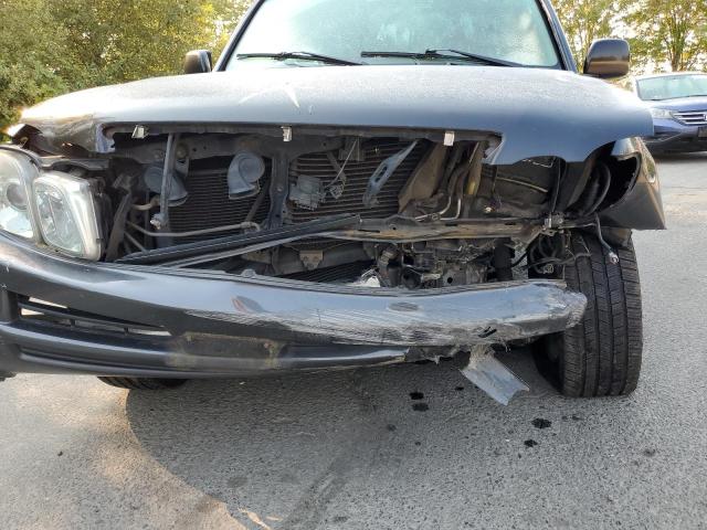 Photo 9 from auction – 2004 LEXUS LX 470 with VIN JTJHT00W743536878