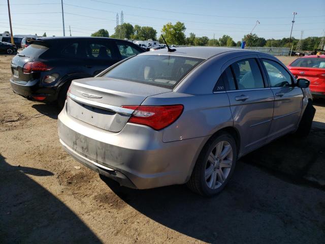 Photo 4 from auction – 2013 CHRYSLER 200 TOURIN with VIN 1C3CCBBB0DN639023