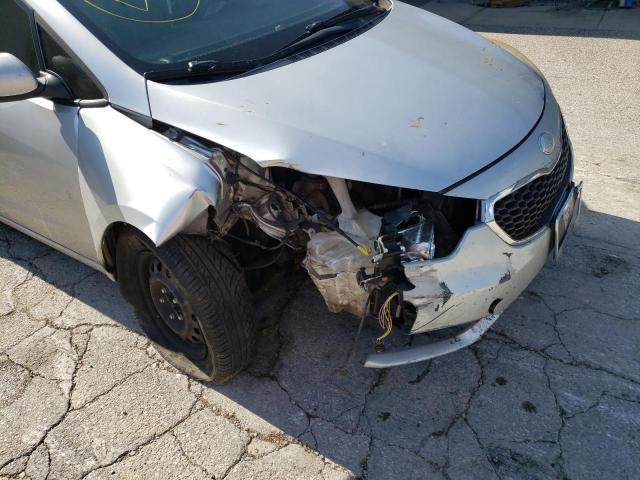 Photo 9 from auction – 2014 KIA FORTE LX with VIN KNAFK4A6XE5125495