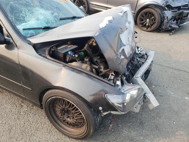 Photo 9 from auction – 2001 LEXUS IS 300 with VIN JTHBD182810017542