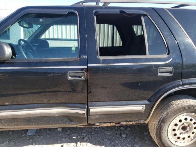 Photo 9 from auction – 2001 CHEVROLET BLAZER with VIN 1GNDT13W712219453