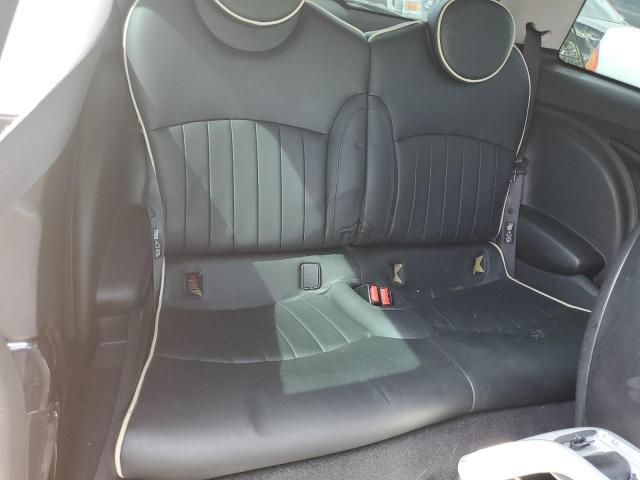 Photo 6 from auction – 2007 MINI COOPER S with VIN WMWMF73587TL87497
