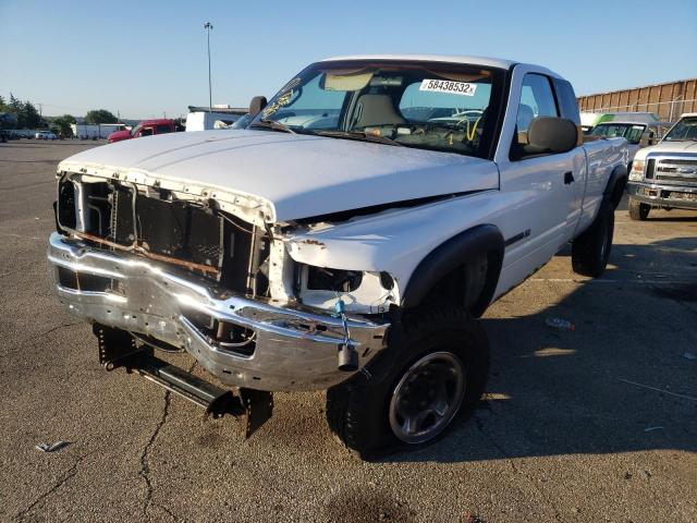Photo 2 from auction – 2000 DODGE RAM 2500 4 with VIN 1B7KF23Z3YJ118062