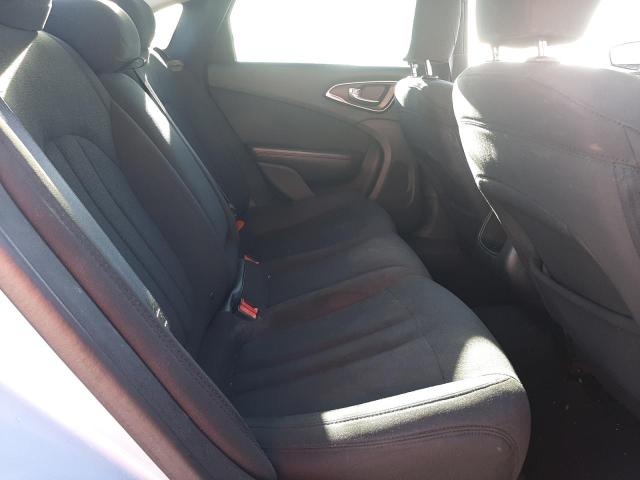 Photo 6 from auction – 2015 CHRYSLER 200 LIMITE with VIN 1C3CCCAB8FN640365