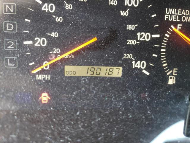 Photo 8 from auction – 1999 LEXUS ES 300 with VIN JT8BF28G0X0208120
