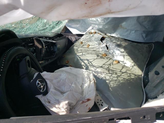 Photo 5 from auction – 2015 TOYOTA COROLLA L with VIN 2T1BURHE4FC401678