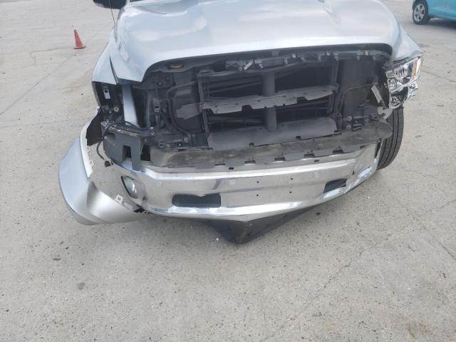 Photo 9 from auction – 2016 RAM 1500 SLT with VIN 3C6RR6LT3GG364044