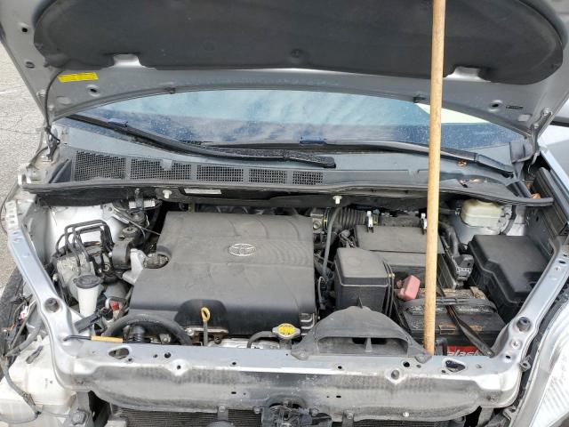 Photo 7 from auction – 2015 TOYOTA SIENNA LE with VIN 5TDKK3DC4FS634152