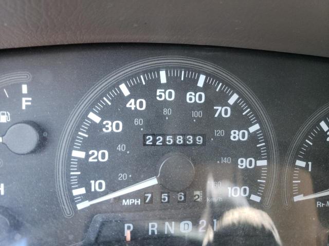 Photo 8 from auction – 1998 LINCOLN NAVIGATOR with VIN 5LMPU28L7WLJ29897