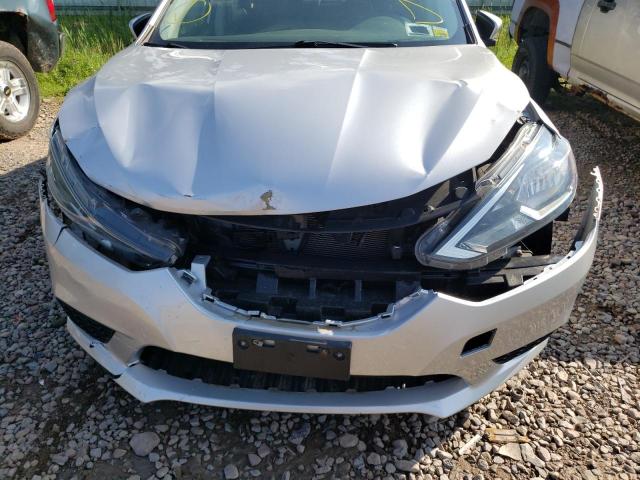 Photo 9 from auction – 2017 NISSAN SENTRA S with VIN 3N1AB7AP1HL640044