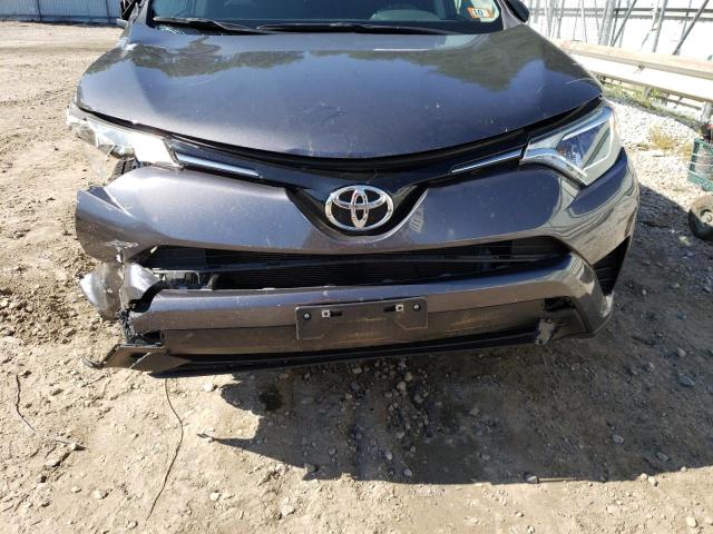 Photo 9 from auction – 2016 TOYOTA RAV4 LE with VIN JTMBFREV0GJ072112