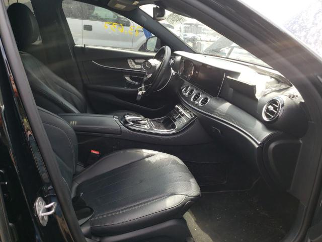 Photo 5 from auction – 2017 MERCEDES-BENZ E 300 with VIN WDDZF4JB3HA157353
