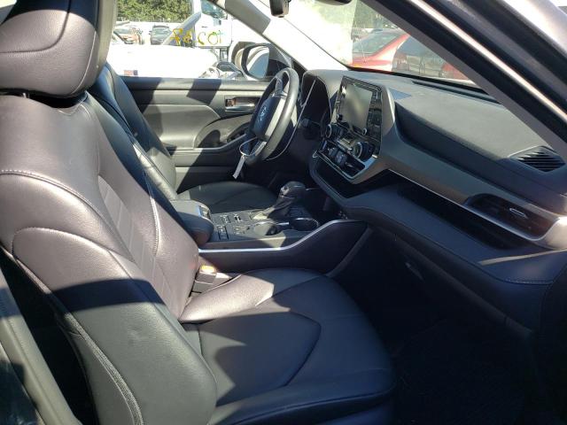 Photo 5 from auction – 2022 TOYOTA HIGHLANDER with VIN 5TDGZRBH1NS169587