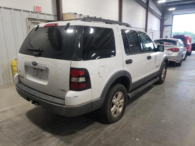 Photo 4 from auction – 2006 FORD EXPLORER X with VIN 1FMEU63EX6UA76097