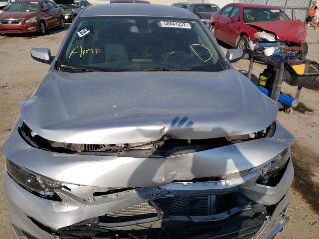 Photo 7 from auction – 2017 CHEVROLET MALIBU LT with VIN 1G1ZE5ST8HF196302