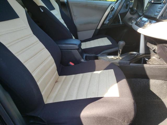Photo 5 from auction – 2013 TOYOTA RAV4 XLE with VIN 2T3RFREV8DW071639