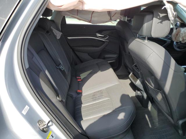 Photo 6 from auction – 2019 AUDI E-TRON PRE with VIN WA1LAAGE8KB022458
