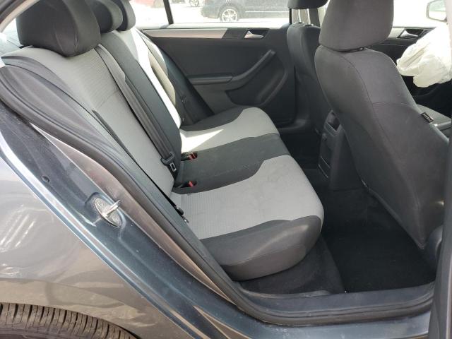 Photo 6 from auction – 2017 VOLKSWAGEN JETTA S with VIN 3VW2B7AJ6HM352640