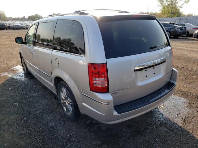 Photo 3 from auction – 2010 CHRYSLER TOWN & COU with VIN 2A4RR6DX7AR133251