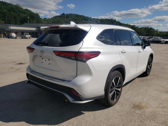 Photo 4 from auction – 2022 TOYOTA HIGHLANDER with VIN 5TDLZRBHXNS191795