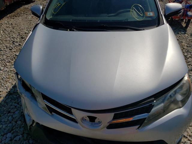 Photo 7 from auction – 2013 TOYOTA RAV4 XLE with VIN JTMRFREV0DD014462