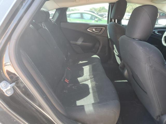 Foto 6 de la subasta – 2015 CHRYSLER 200 LIMITE con VIN 1C3CCCABXFN612311