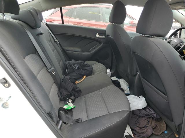 Photo 6 from auction – 2017 KIA FORTE LX with VIN 3KPFL4A72HE020435