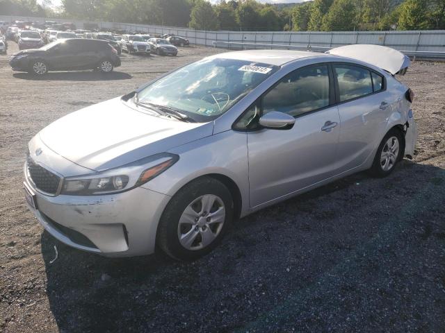 Photo 2 from auction – 2017 KIA FORTE EX with VIN 3KPFK4A73HE077004