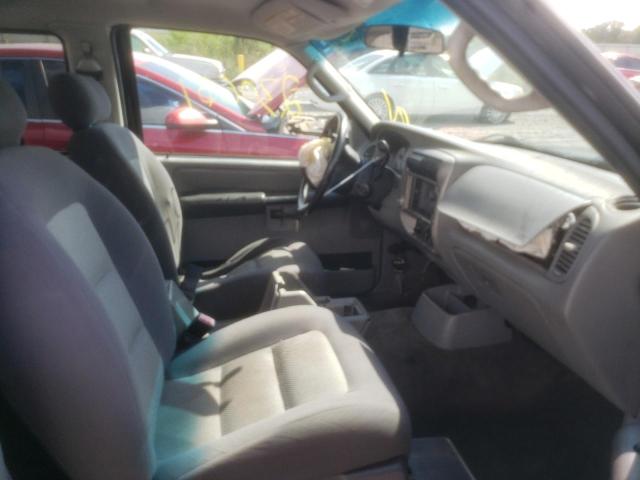Photo 5 from auction – 2003 FORD EXPLORER S with VIN 1FMYU60E83UB72842
