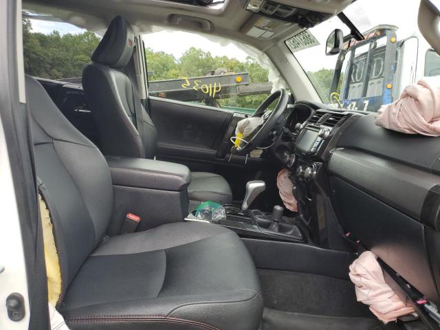 Photo 5 from auction – 2019 TOYOTA 4RUNNER SR with VIN JTEBU5JR8K5733423