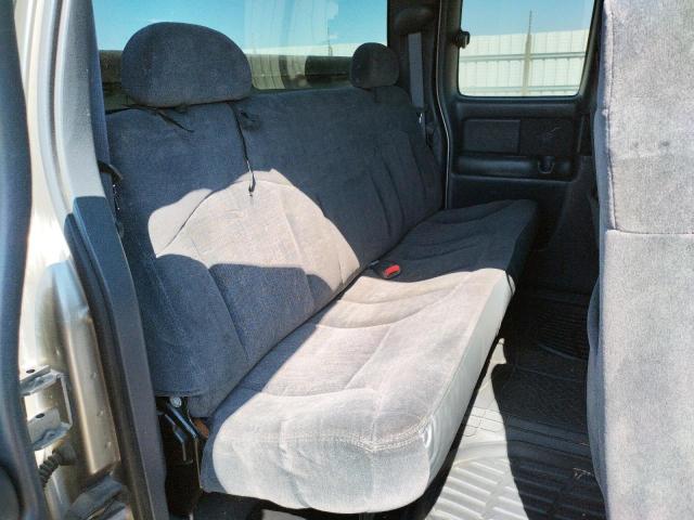 Photo 6 from auction – 2000 CHEVROLET SILVERADO with VIN 1GCGK29U2YE388163