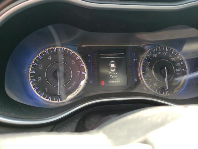 Photo 8 from auction – 2015 CHRYSLER 200 LIMITE with VIN 1C3CCCAB3FN652424