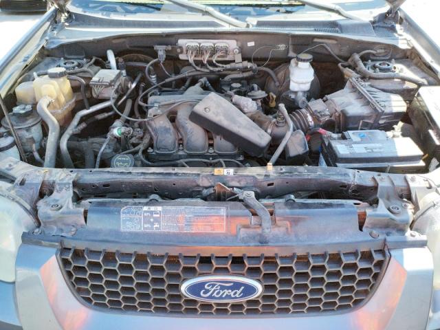 Photo 7 from auction – 2007 FORD ESCAPE LIM with VIN 1FMYU94107KA28843