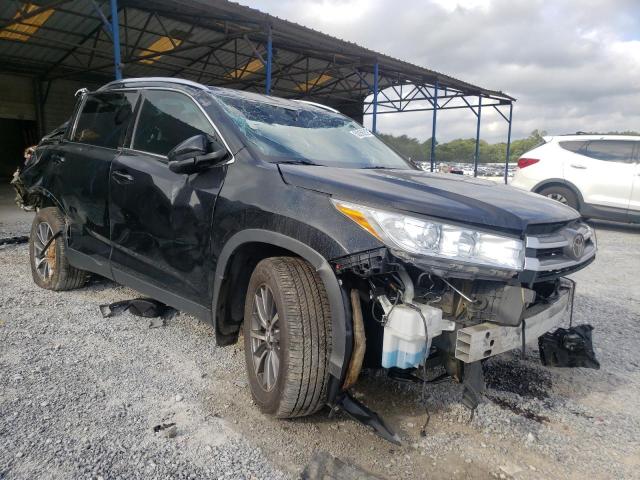 TOYOTA HIGHLANDER 2019 with VIN 5TDJZRFH6KS915639 - Photo from auction