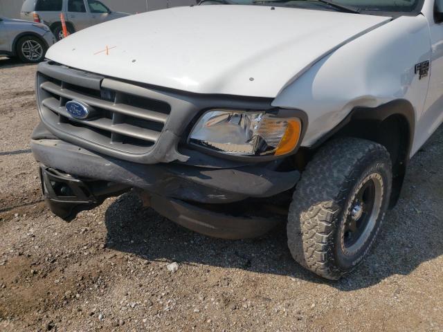 Photo 9 from auction – 2003 FORD F150 with VIN 2FTRF18W33CA65815