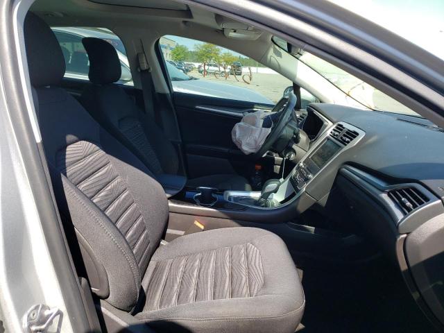 Photo 5 from auction – 2016 FORD FUSION SE with VIN 3FA6P0H77GR272164
