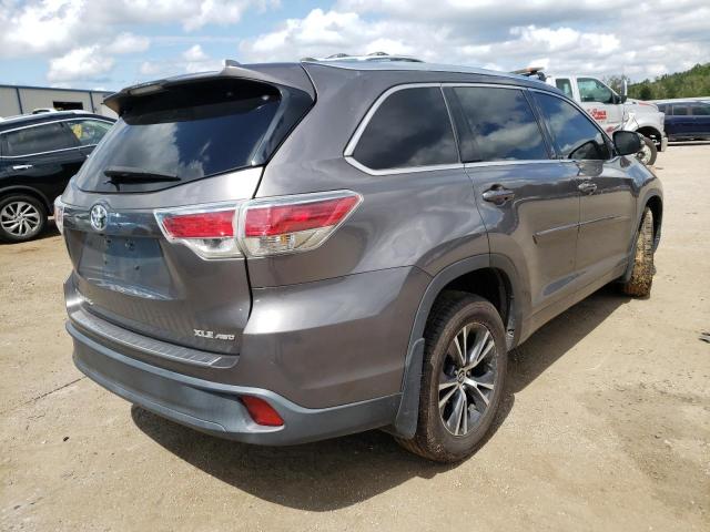 Photo 4 from auction – 2016 TOYOTA HIGHLANDER with VIN 5TDJKRFH0GS282812